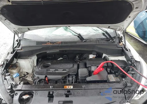 2018 Hyundai Santa Fe Sport 2.4L from USA, damaged, VIN 5NMZTDLB5JH078942